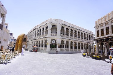Pazar yerinde Kralın başparmağı (sansür) In Doha, Katar