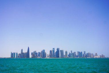 Doha Limanı ve Şehir Uzağı Doha, Katar