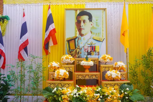 Stock image Picture of King Rama X at The gold Temple in Wat Prathat Doi Suthep, Thailand