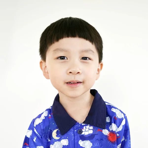 Çocuğun Yakın Plan Portresi Komik Küçük Çocuk Portre Kid Saç — Stok fotoğraf