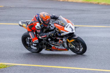 SYDNEY, NEW SOUTH WALES, AUSTRALIA - 29 Mart 2025: Josh Waters Avustralya 'nın Sidney Motor Sporları Parkı' nda Avustralya Superbike Şampiyonası 'nın 2. turunda Ducati' de.