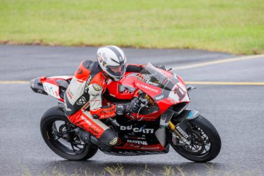 SYDNEY, NEW SOUTH WALES, AUSTRALIA - 29 Mart 2025: Broc Pearson Avustralya 'nın Sidney Motor Parkı' nda Avustralya Superbike Şampiyonası 'nın 2. raundunda Ducati' de.