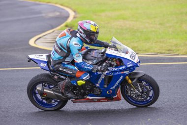 SYDNEY, NEW SOUTH WALES, AUSTRALIA - 29 Mart 2025: Avustralya Sidney Motor Parkı 'nda Avustralya Superbike Şampiyonası' nın 2. turunda Yamaha 'da Paul Linkenbagh.