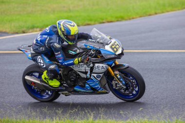 SYDNEY, NEW SOUTH WALES, AUSTRALIA - 29 Mart 2025: Avustralya 'nın Sidney Motor Parkı' nda Avustralya Superbike Şampiyonası 'nın 2. turunda Yamaha' da Cru Halliday.