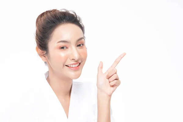 Jovem Bela Mulher Asiática Sorrir Com Pele Limpa Fresca Felicidade — Fotografia de Stock