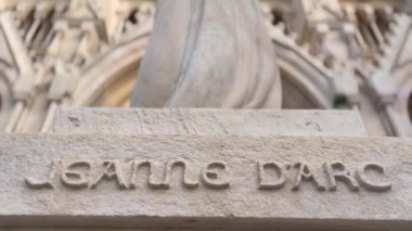 Fransa, Marsilya 'da Jeanne d' Arc anısına dikilmiş güzel bir kilise.