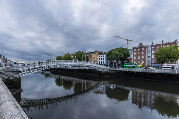 Penny Bridge Een Bewolkte Dag Dublin Ierland — Stockfoto