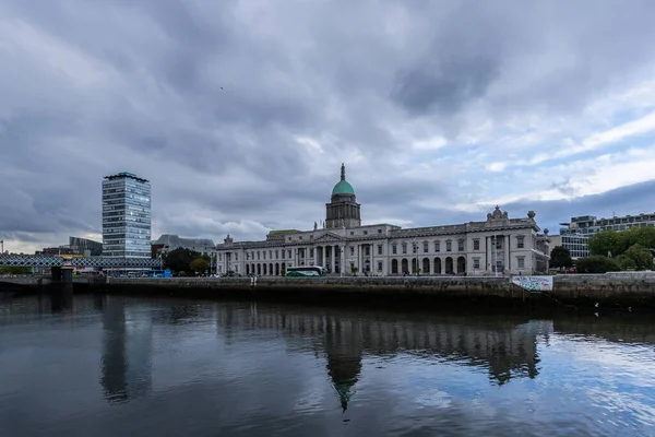 Custom House Quay Dublin Ierland — Stockfoto