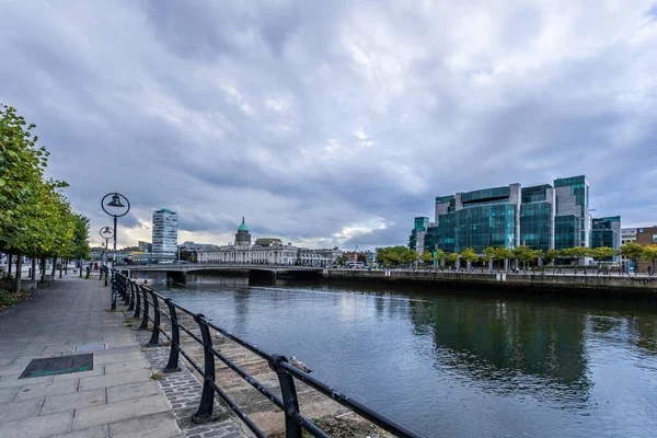 Dublin Aan Rivier Liffey — Stockfoto