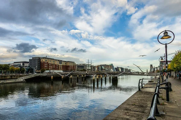 Dublin Aan Rivier Liffey — Stockfoto