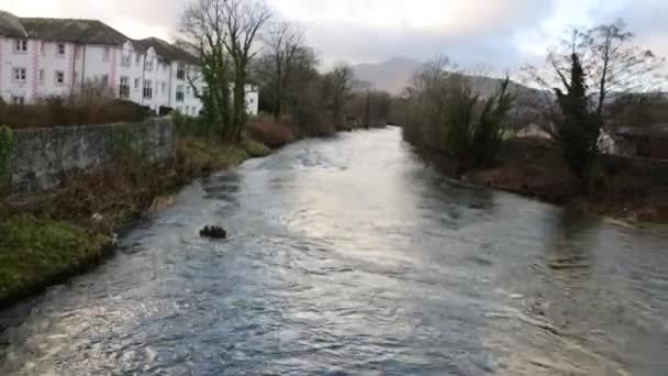 Río Greta Keswick Distrito Los Lagos Cumbria Reino Unido — Vídeo de stock