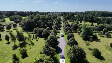 Burton Polis Memuru Holiday Park ve Botanik İnsansız Hava Aracı görüntüsü 4K