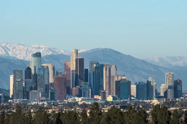 캘리포니아주 로스앤젤레스 2023 로스앤젤레스 시내의 텔레포트 이미지 남서쪽을 향하고 있으며 — 스톡 사진