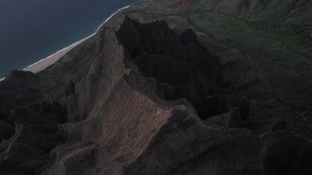 Aerial Pali Coast State Park Στο Kauai Χαβάη Στο Sunset — Αρχείο Βίντεο