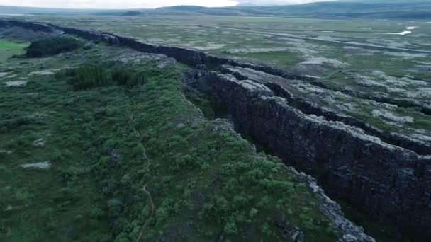 Drone Aéreo Del Parque Nacional Thingevellir Islandia — Vídeo de stock