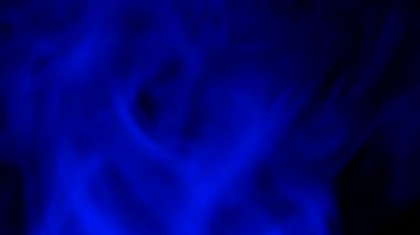 İnce duman efektli siyah arkaplan