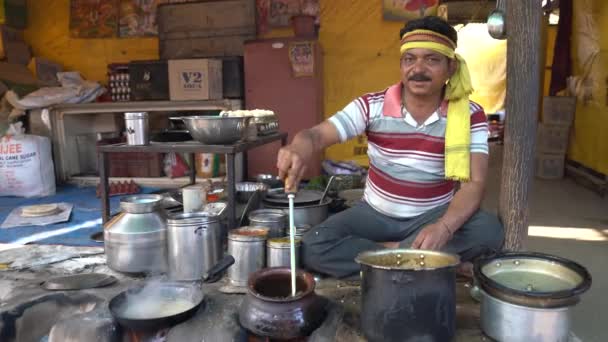 Nagpur Maharashtra Indien Januar 2023 Menschen Backen Und Kochen Frische — Stockvideo