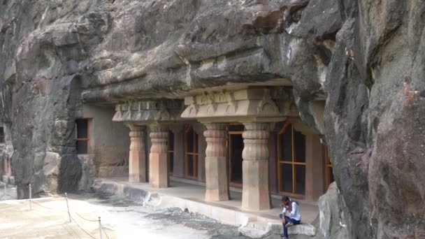 Ajanta Maharashtra India Giugno 2022 Turisti Che Visitano Vedono Grotte — Video Stock