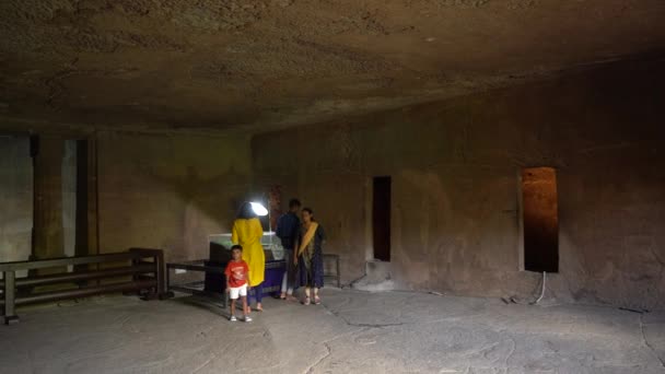 Ajanta Maharashtra India Június 2022 Turisták Látogató Látta Ajanta Barlangok — Stock videók