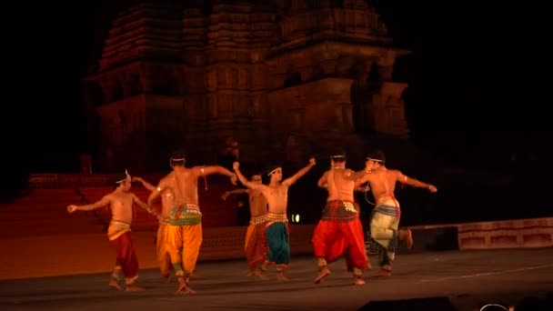 Khajuraho India Februarie 2022 Dansatorii Interpretează Dansul Clasic Timpul Festivalului — Videoclip de stoc