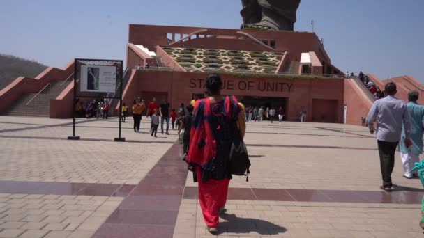 Narmada Gujarat Indien März 2022 Touristen Besuchen Die Statue Der — Stockvideo