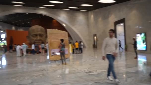 Narmada Gujarat India Marzo 2022 Turistas Museo Galería Dentro Estatua — Vídeos de Stock