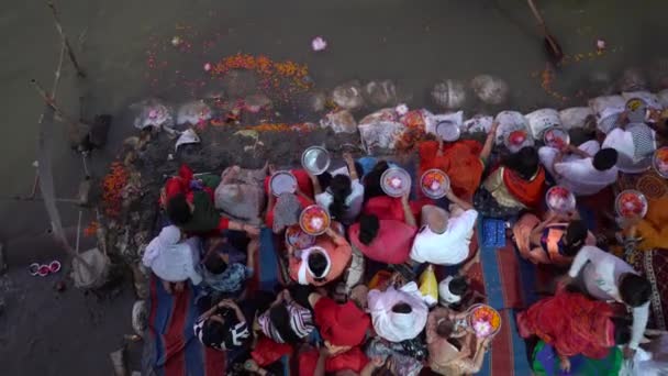 Vrindavan India September 2022 Hindu People Performs Yamuna Aarti Ritual — Stock Video