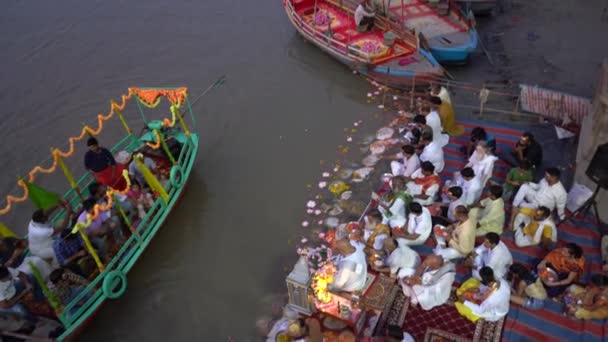 Vrindavan India September 2022 Pemandangan Sungai Yamuna Dari Perahu Pada — Stok Video