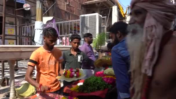 Вриндаван Индия Сентября 2022 Года Местный Рынок Торговцы Преданные Улицах — стоковое видео
