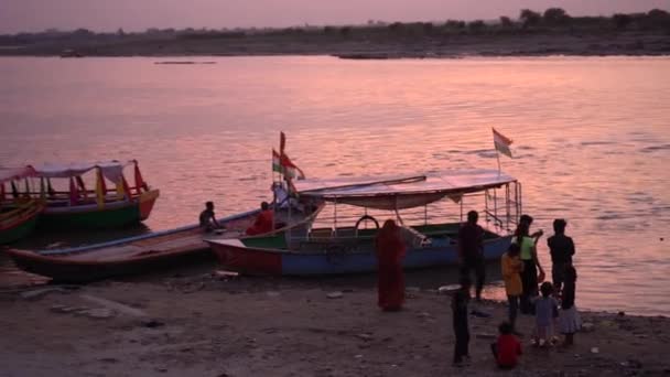 Vrindavan Indien September 2022 Blick Vom Boot Auf Den Fluss — Stockvideo