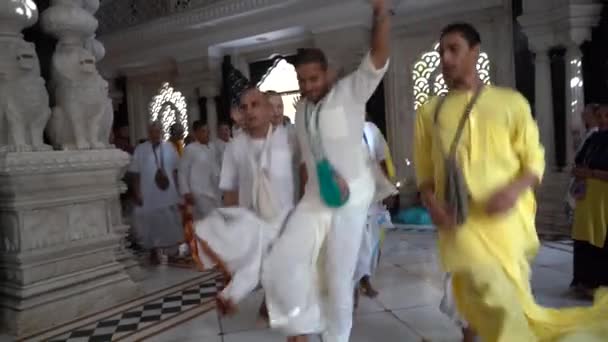 Vrindavan India Září 2022 Oddaný Kirtan Zpívá Chrámu Krišna Balarama — Stock video