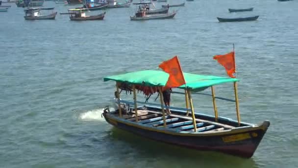 Malvan Maharashtra India Március 2023 Hajóval Utazó Turisták Hogy Látogassa — Stock videók