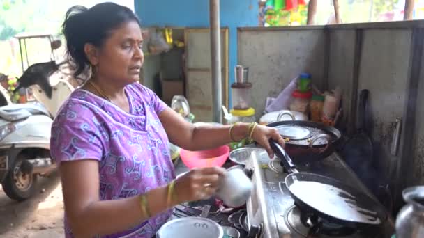Malvan Maharashtra India March 2023 Indian Woman Making Breakfast Gas — 图库视频影像