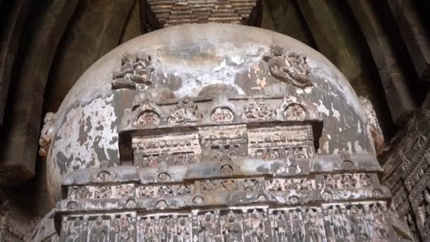 アジャンタ洞窟26の内部 ユネスコ世界遺産 マハラシュトラ インド — ストック動画