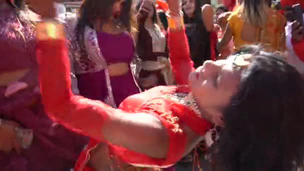 Amravati Maharashtra India January 2023 Hijra Atau Transgender Menari Jalan — Stok Video