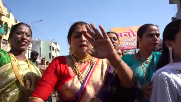 Amravati Maharashtra India Januari 2023 Hijra Transgenders Dansen Straat Tijdens — Stockvideo