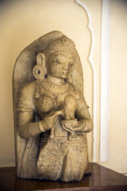 Hindu tanrıçasının eski taş heykeli Jaipur, Hindistan 'da..