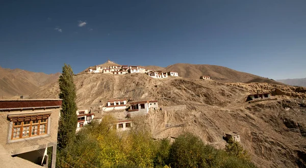 Lamayuru veya Yuru Gompa, Hindistan 'ın Batı Ladakh, Jammu ve Kashmir ilçelerinde bulunan Tibet Budist Gompa manastırıdır.