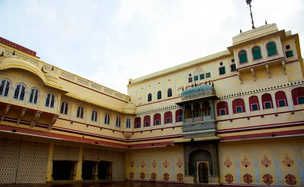Міський Палац Джайпур Побудований Єднанням Ісламських Раджпутів Європейських Архітектурних Стилів — стокове фото