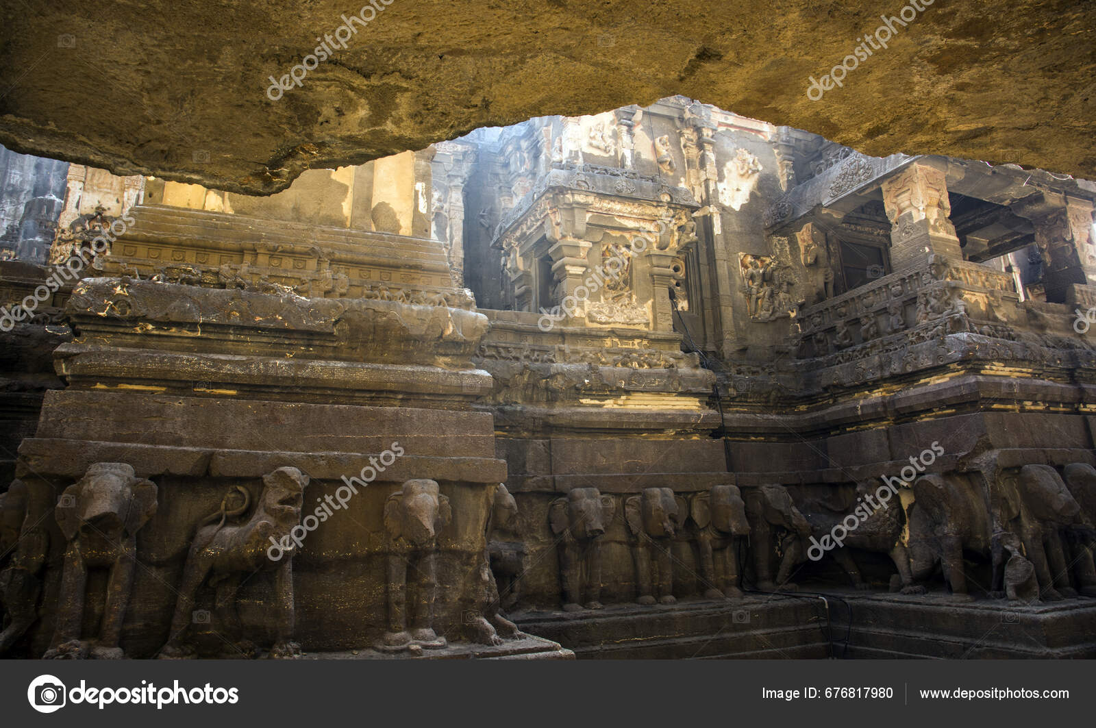 Kailasa Temple World's Largest Monolithic Sculpture Rock Stock Photo by ...