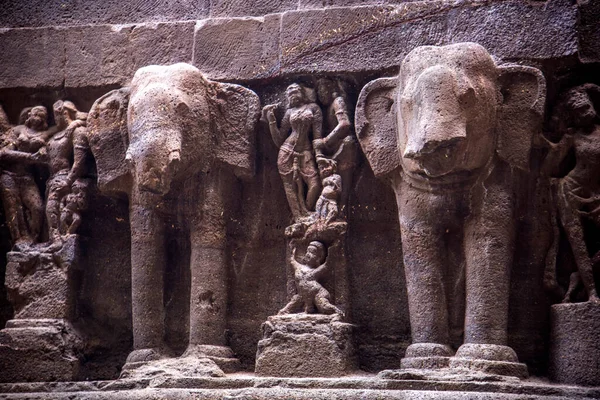Szobor Ellora Barlangban Unesco Világörökségi Helyszín India Kőfaragott Monolitikus Templom — Stock Fotó