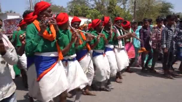 Alirajpur Madhya Pradesh India Március 2022 Törzsi Emberek Táncolnak Dob — Stock videók