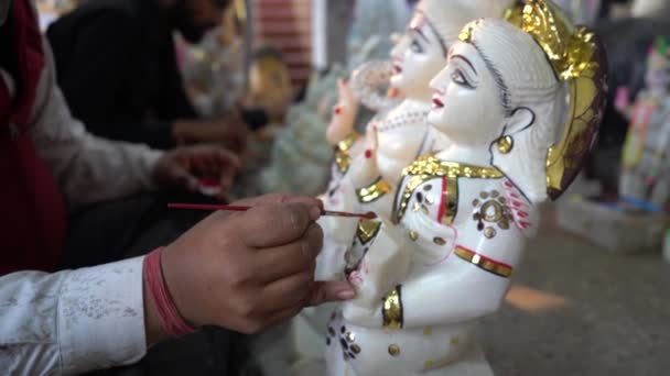 Agra Ινδια Αυγούστου 2022 Τοπικοί Καλλιτέχνες Κατασκευάζουν Άγαλμα Του Θεού — Αρχείο Βίντεο