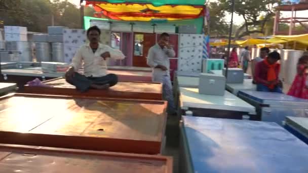 Khajuraho Madhya Pradesh India Марта 2022 Сельские Жители Собираются Вместе — стоковое видео