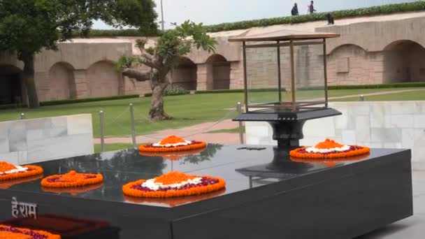 Delhi Hindistan Ağustos 2022 Mahatma Gandhi Nin Raj Ghat Anıtı — Stok video