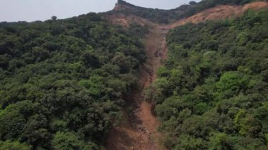 Shivaji Maharaj Kalesi, Maharashtra, Hindistan 'ın Pratapgad hava manzarası,