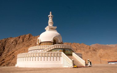 Shanti stupa, Budist Stupa, Leh yakınlarında Barış Pagoda, Ladakh, Hindistan