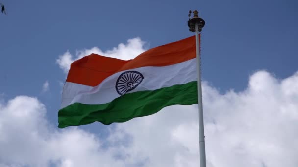 Bandera Nacional India Tricolor Fondo Del Cielo — Vídeos de Stock