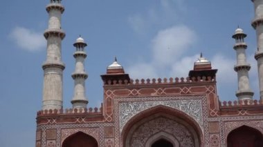 Büyük Akbar 'ın mezarı, Agra, Uttar Pradesh, Hindistan