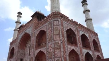 Büyük Akbar 'ın mezarı, Agra, Uttar Pradesh, Hindistan